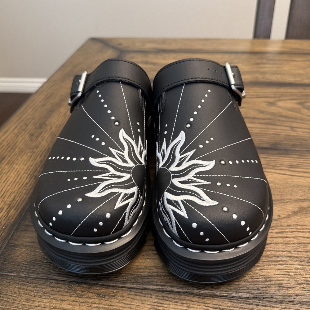 Dr. Martens Zebzag Mule Solar Flare Black Embroidered Leather Women's US 8 ..S13 - Picture 2 of 6